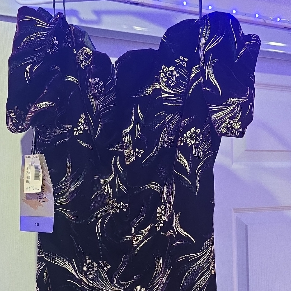 Elegant Black and Gold Floral Dress